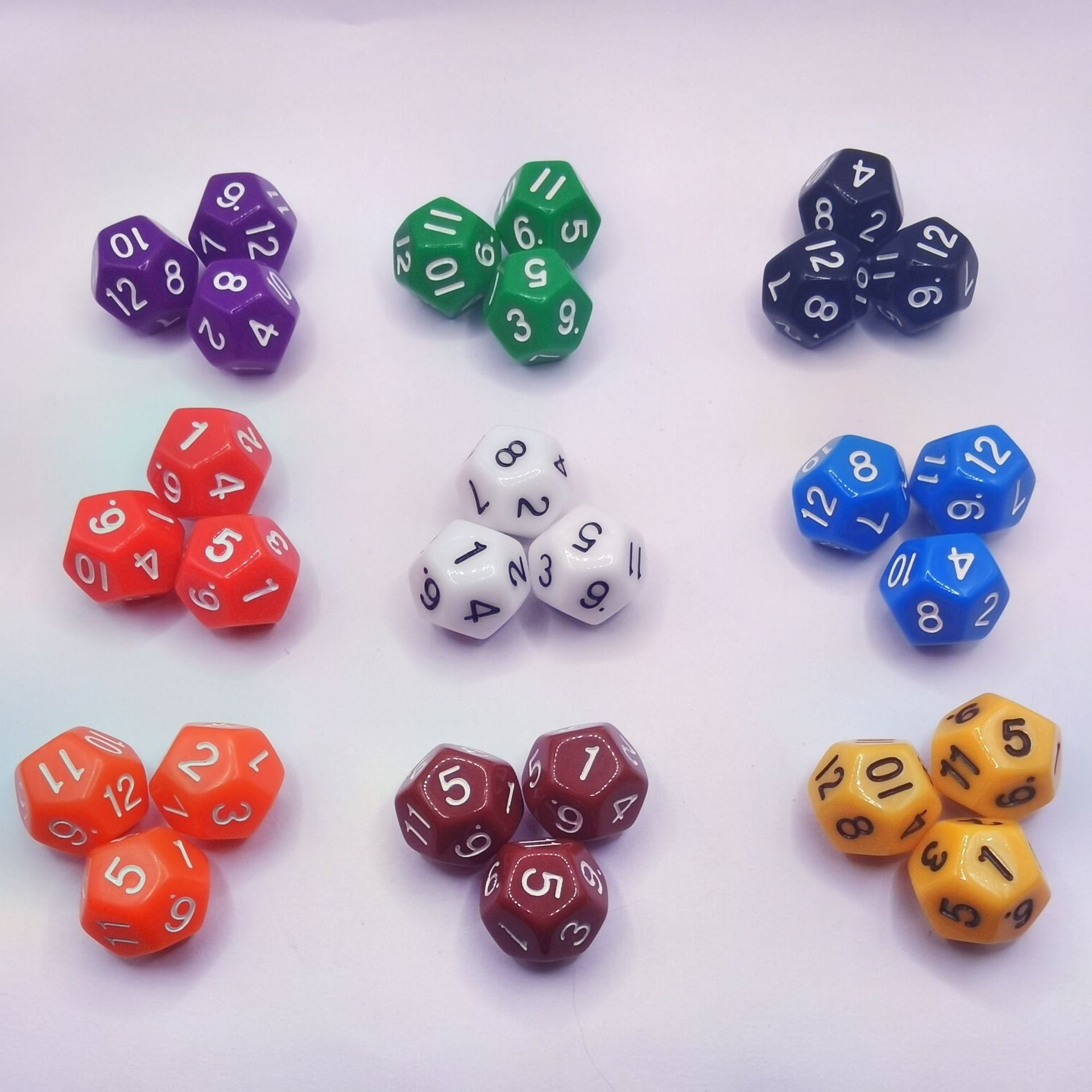 High Quality Color Transparent Pearl Pattern Glitter Polyhedral 20 Sided D20 Dice With Number For Rpg Dnd Table Games
