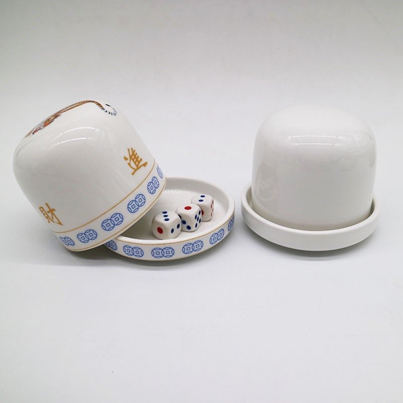 New Trending Custom Dice Cup White Ceramic Dice Cup For Chess And Drinking Entertainment
