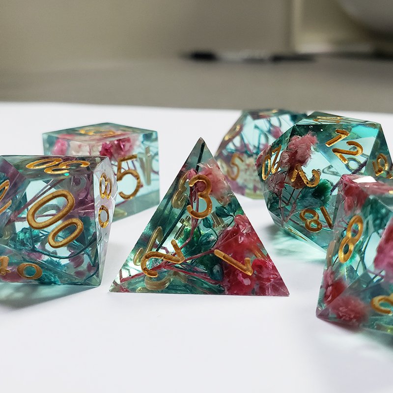 Custom New Style D&D Rpg Polyhedral Dice 7pcs Set Square Corner Translucent Flower Resin Material Dnd Dice Products