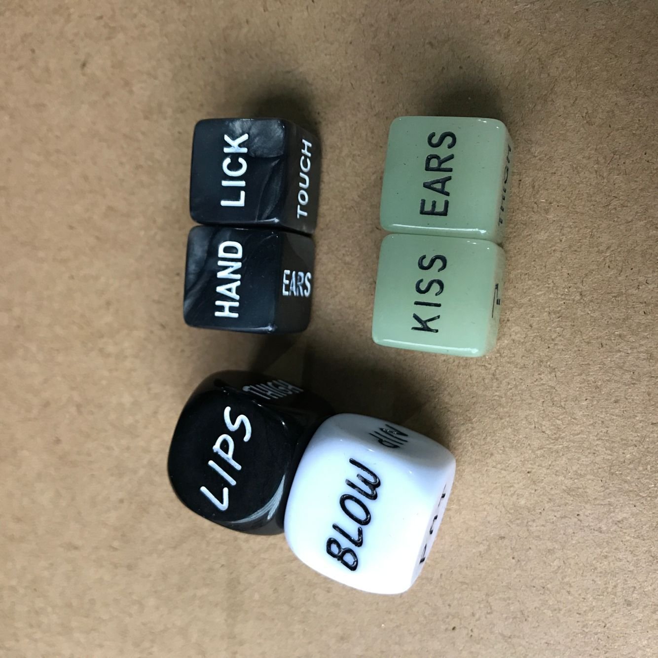Oem adult love sex game dice Set Couple Game Lover Flirt Dice Wholesale plastic 6 sided D6 square acrylic dnd dice