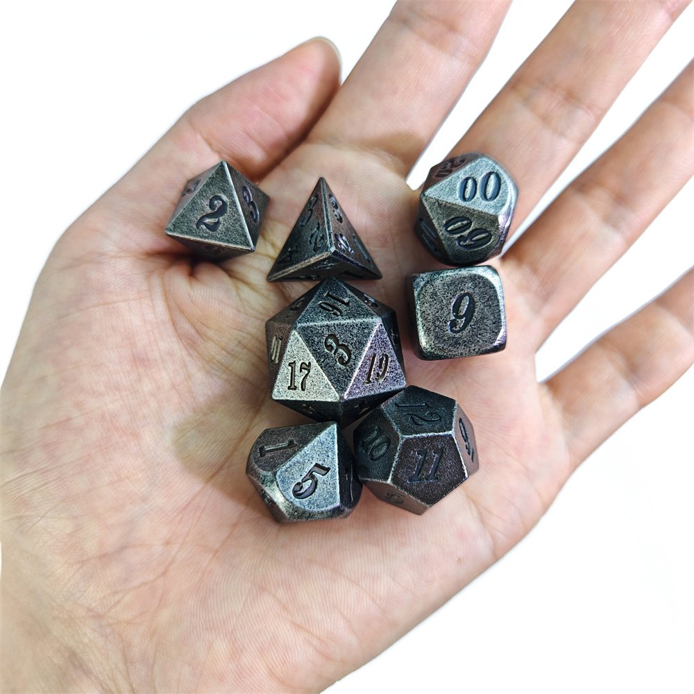 Manufacturer Metal DND RPG Dice Set 7pcs Polyhedral D4-D20 Playing Dice for Dungeons and Dragons Board Game