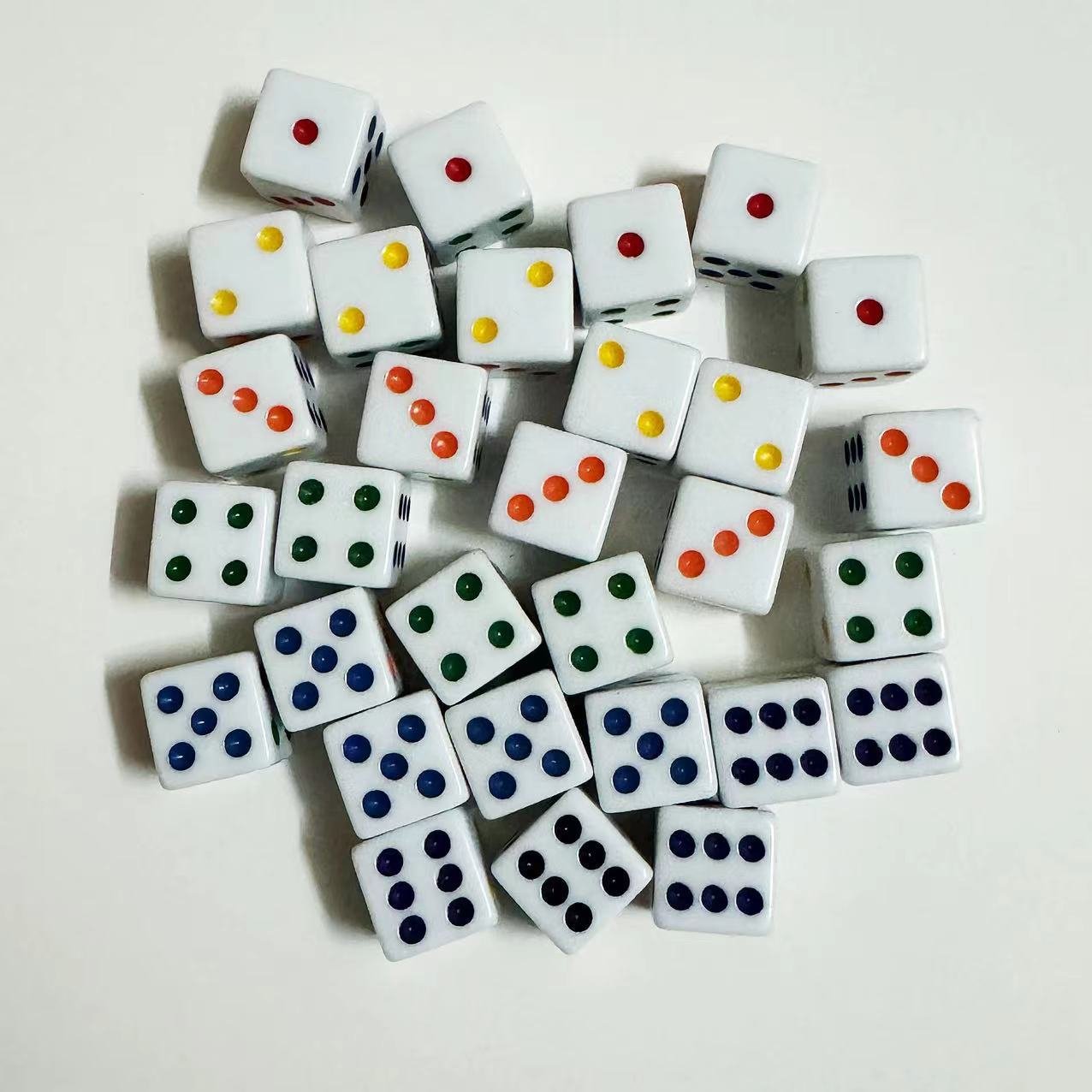 16mm\25mm Dice White Color Dot D6 Dice Acrylic Right Angle Customized Dice Game Teaching Entertainment Props Wholesale