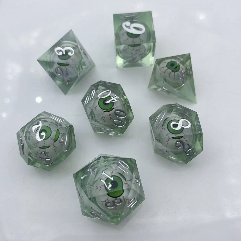 Customizable New Polyhedral Longan Dice DND Resin Liquid Core with Sharp Edges Eye Removable DND Dice