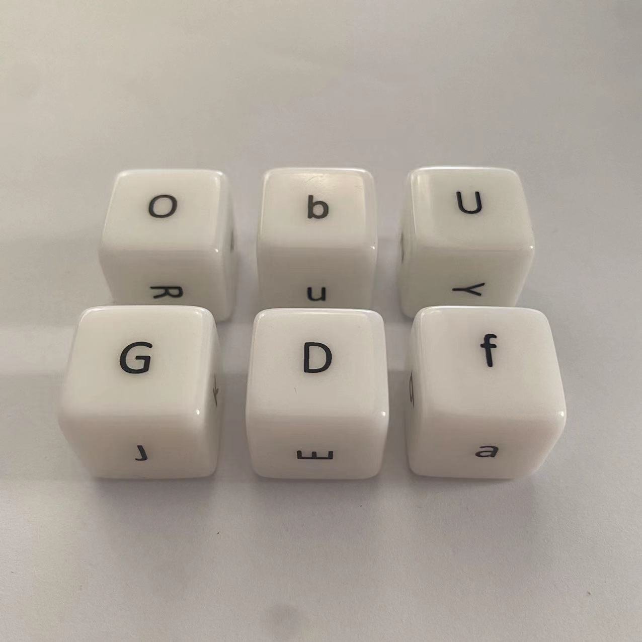 2024 Custom 16mm Plastic Black And White Dice