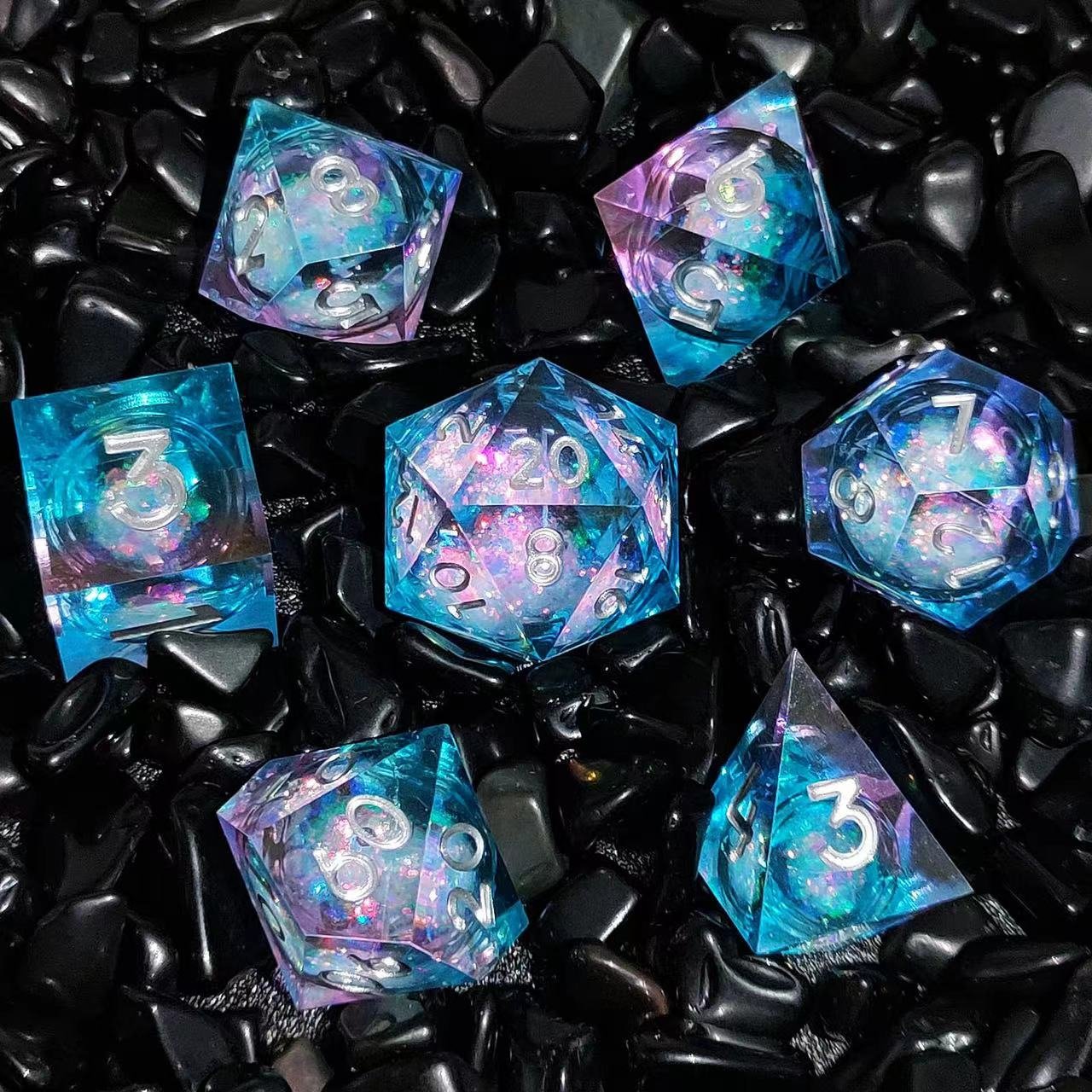 Hot selling new liquid core Quicksand sharp edge resin dice DND trpg Dungeons & Dragons board game polyhedron dice