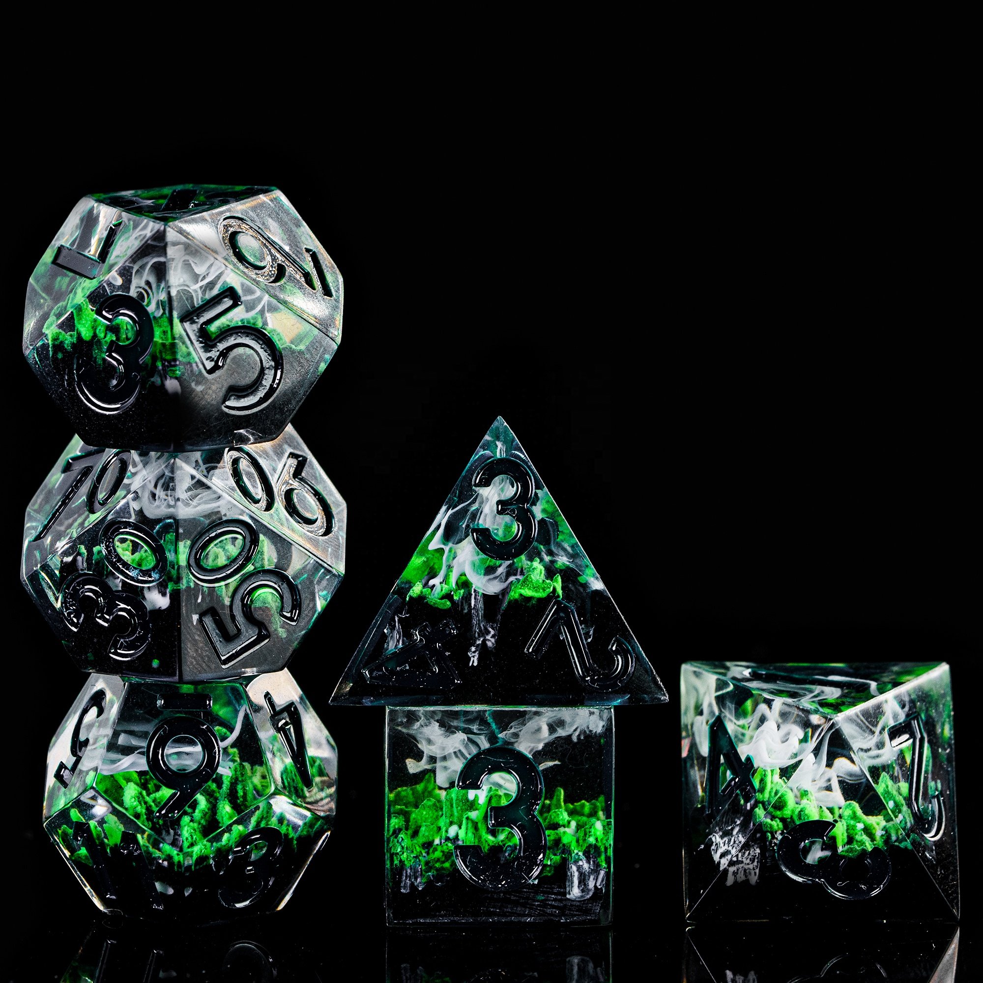 Udixi Polyhedral RPG Resin Dice Dungeons and Dragons Sharp Edge Dice Set Green