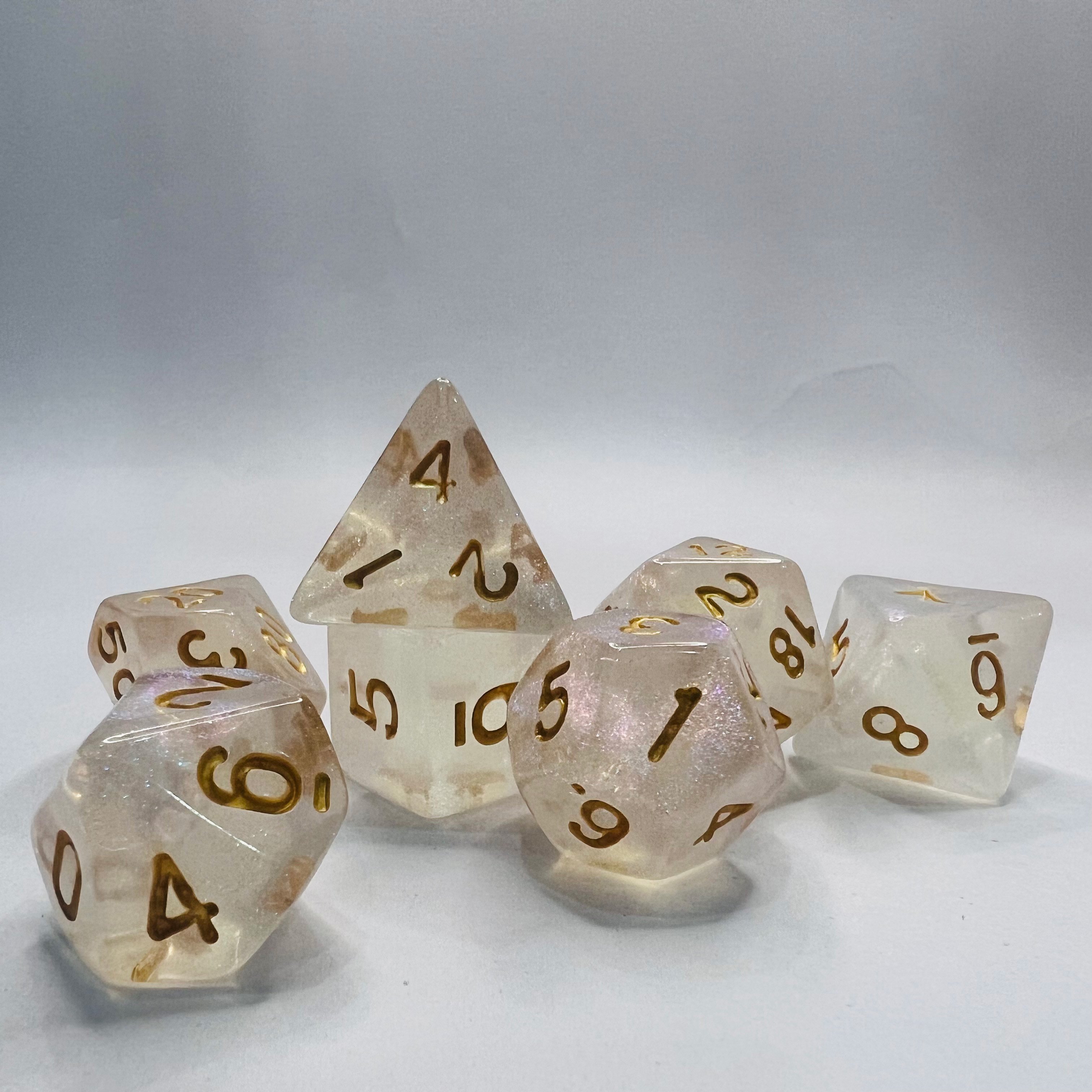 Custom Logo 16Mm Colorful Transparent Polyhedral Resin Dice Custom Size For Dungeons And Dragons Accessories