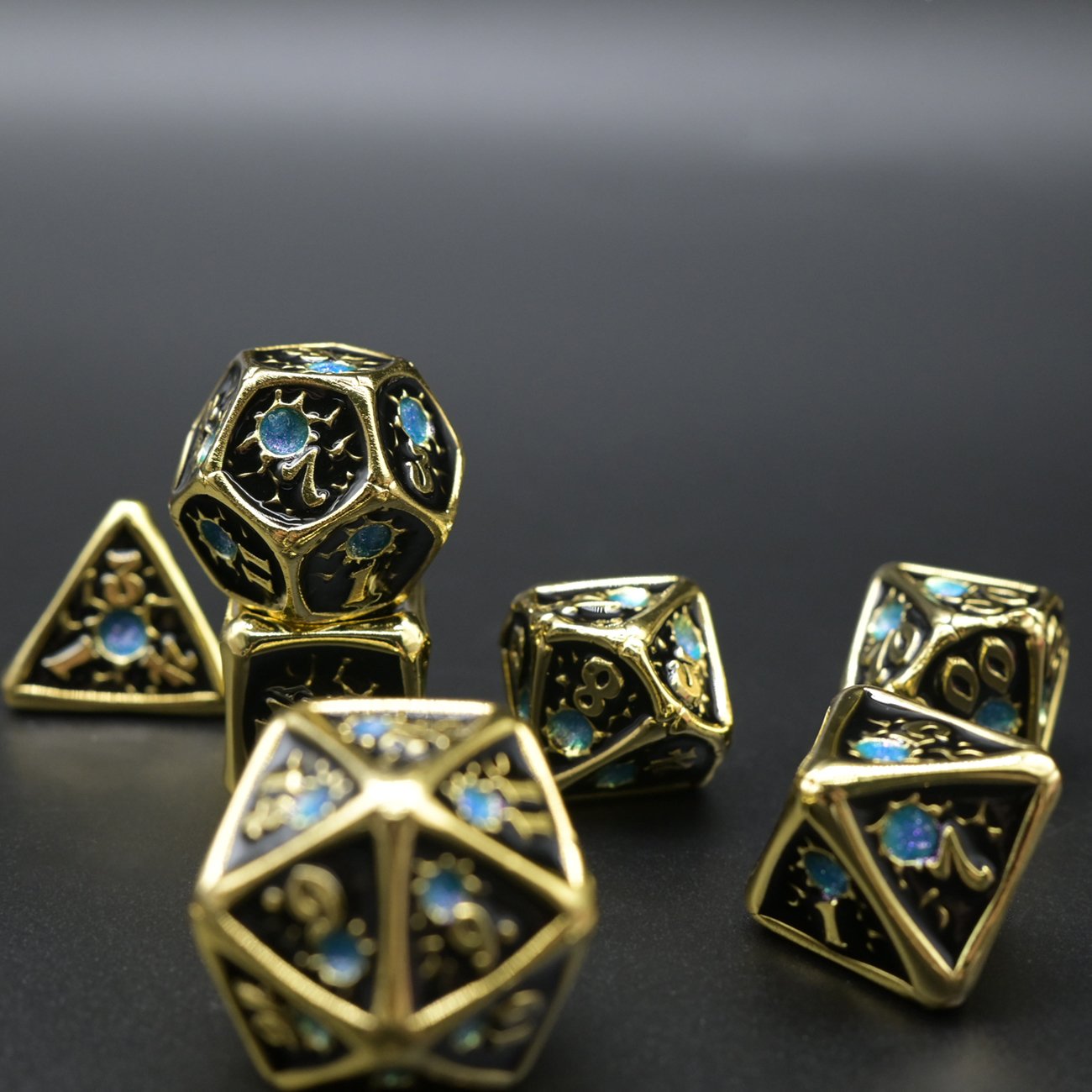 18 Available colors Polyhedral 20mm D20 Spirit Blossom Metal DND Dice Set for Entertainment Game