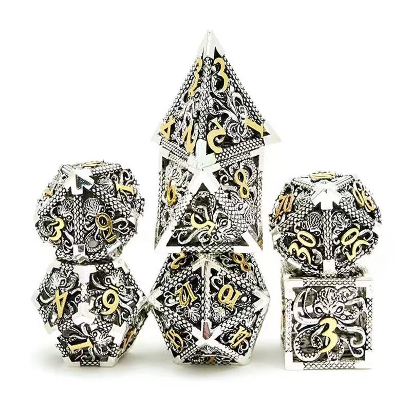 Newly designed metal octopus Dungeons & Dragons polyhedron hollow dice set TRPG board game DND