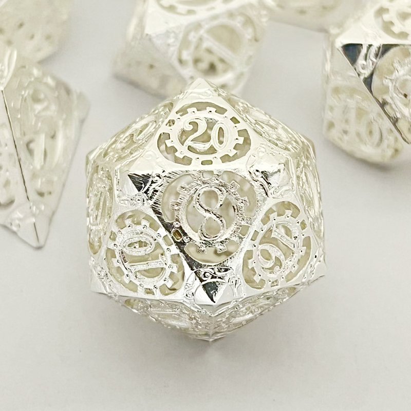 Custom gears, hollow polyhedron dice, DND Dungeons & Dragons mini board game cosplay dice