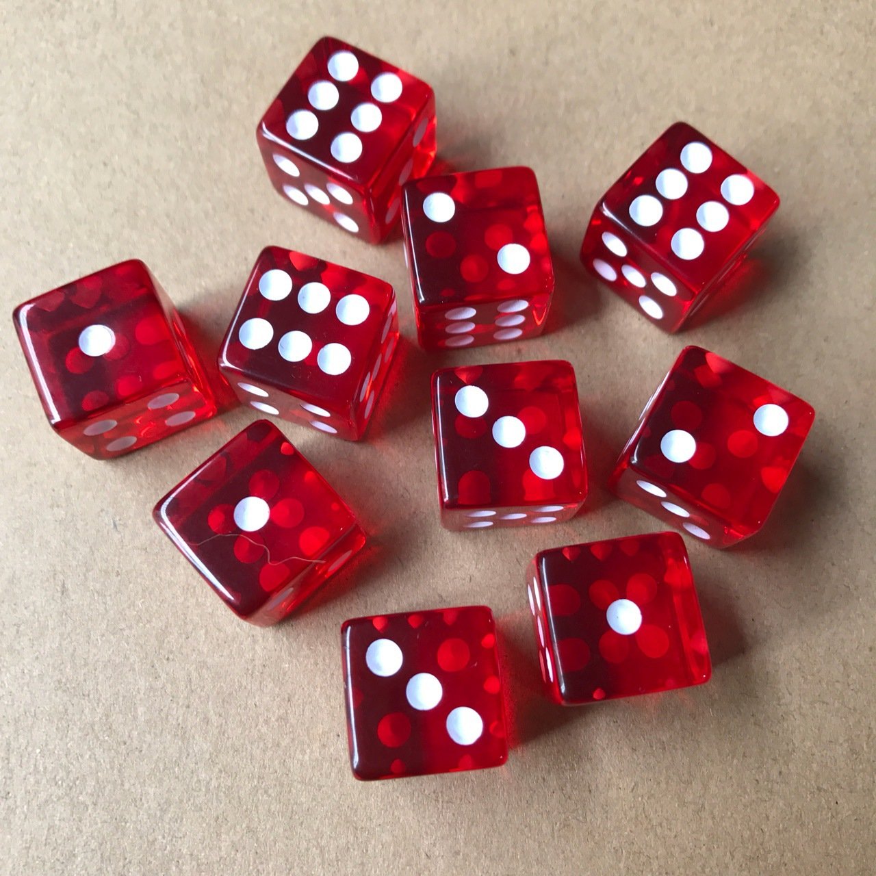 Transparent dice solid color entertainment game dice 16mm square corner acrylic dice wholesale