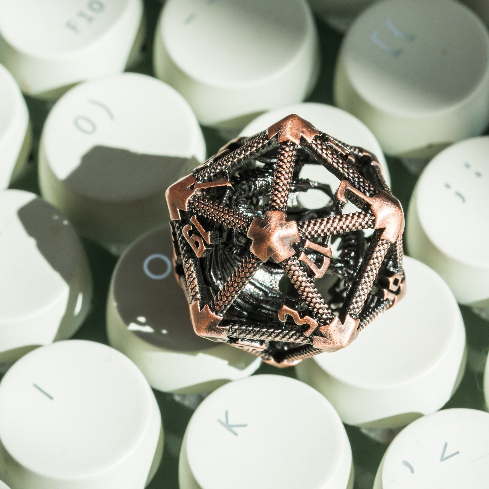 Udixi Polyhedral Hollow Metal D20 d&d 20 sided Dice for Dungeons and Dragons RPG Dice