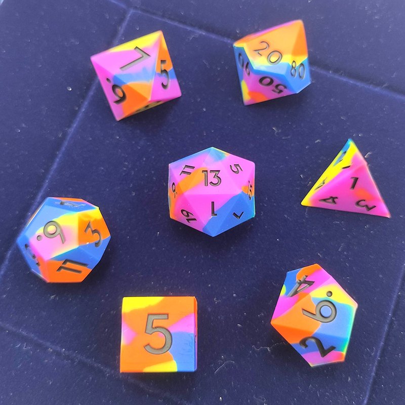 Wholesale Custom Resin Dice Set Silicone Rubber D&D Sharp Edge Dice for DND Game