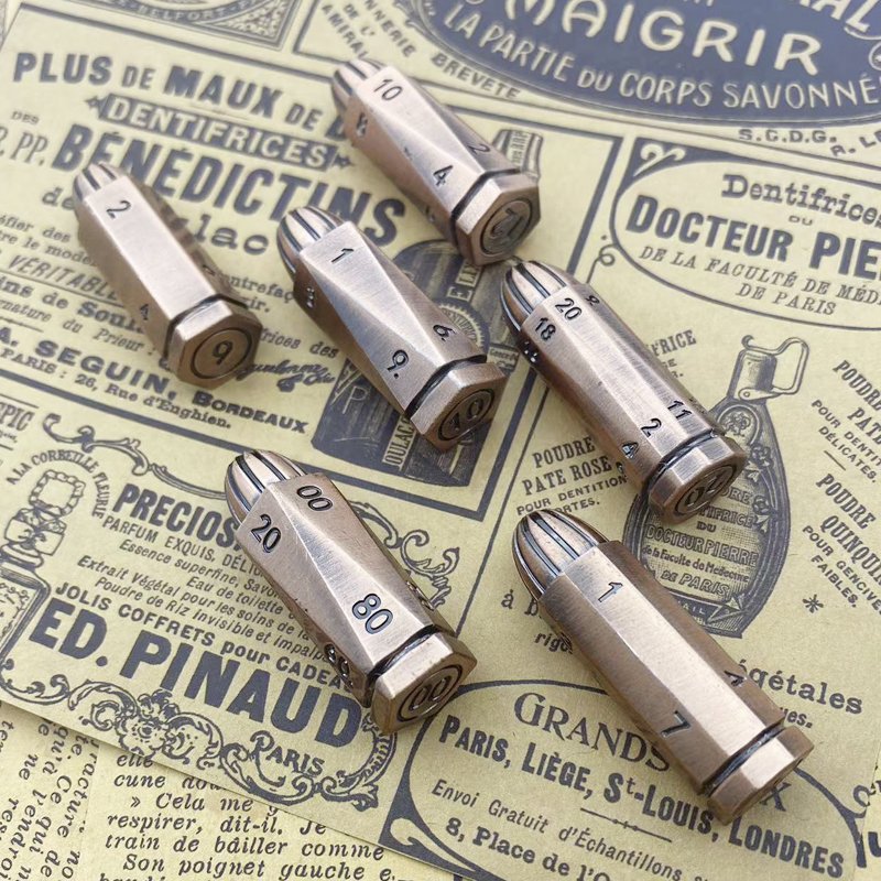 2024 DND new Metal Bullet dice set Dungeons & Dragons board game Metal dice Settings can be customized