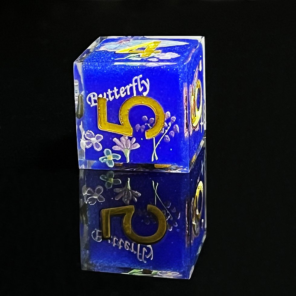 2024 Sharp Edge Dice For Dungeons And Dragons blue and white porcelain flowers and butterfly layered Resin Polyhedral Dice Set