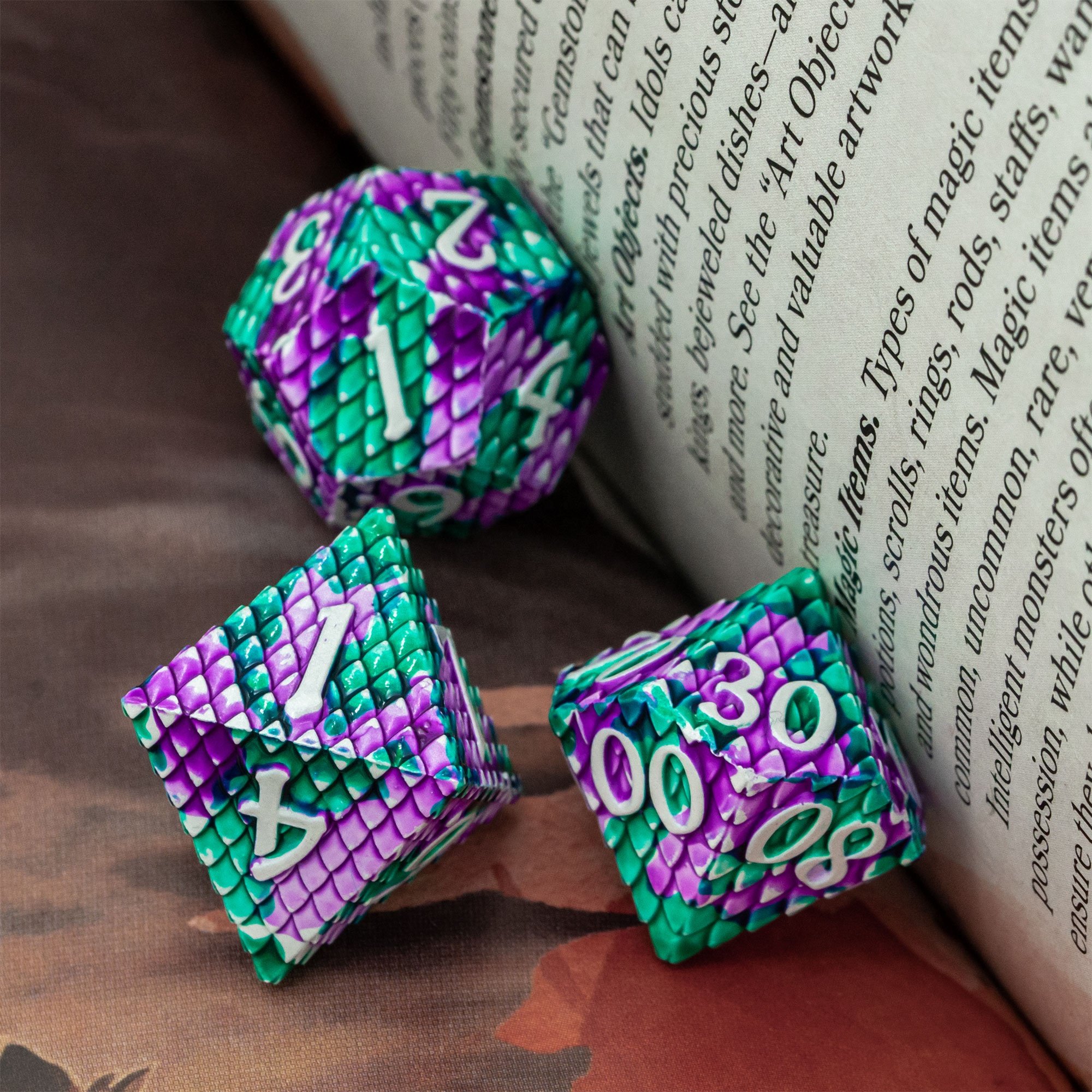 Udixi Polyhedral dungeons and dragons RPG Metal custom logo Dragon Scale Dice Set Purple&Green