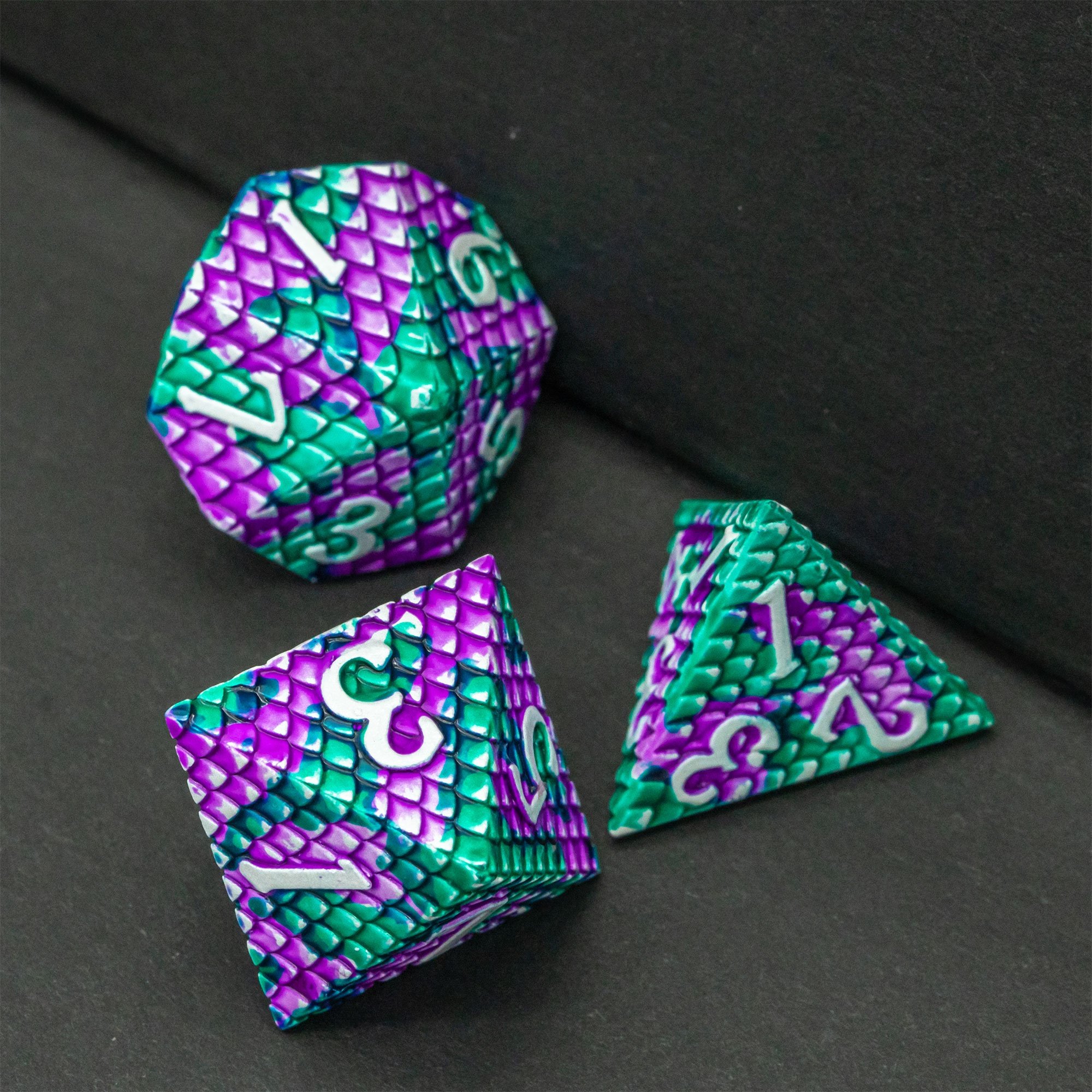 Udixi Polyhedral dungeons and dragons RPG Metal custom logo Dragon Scale Dice Set Purple&Green