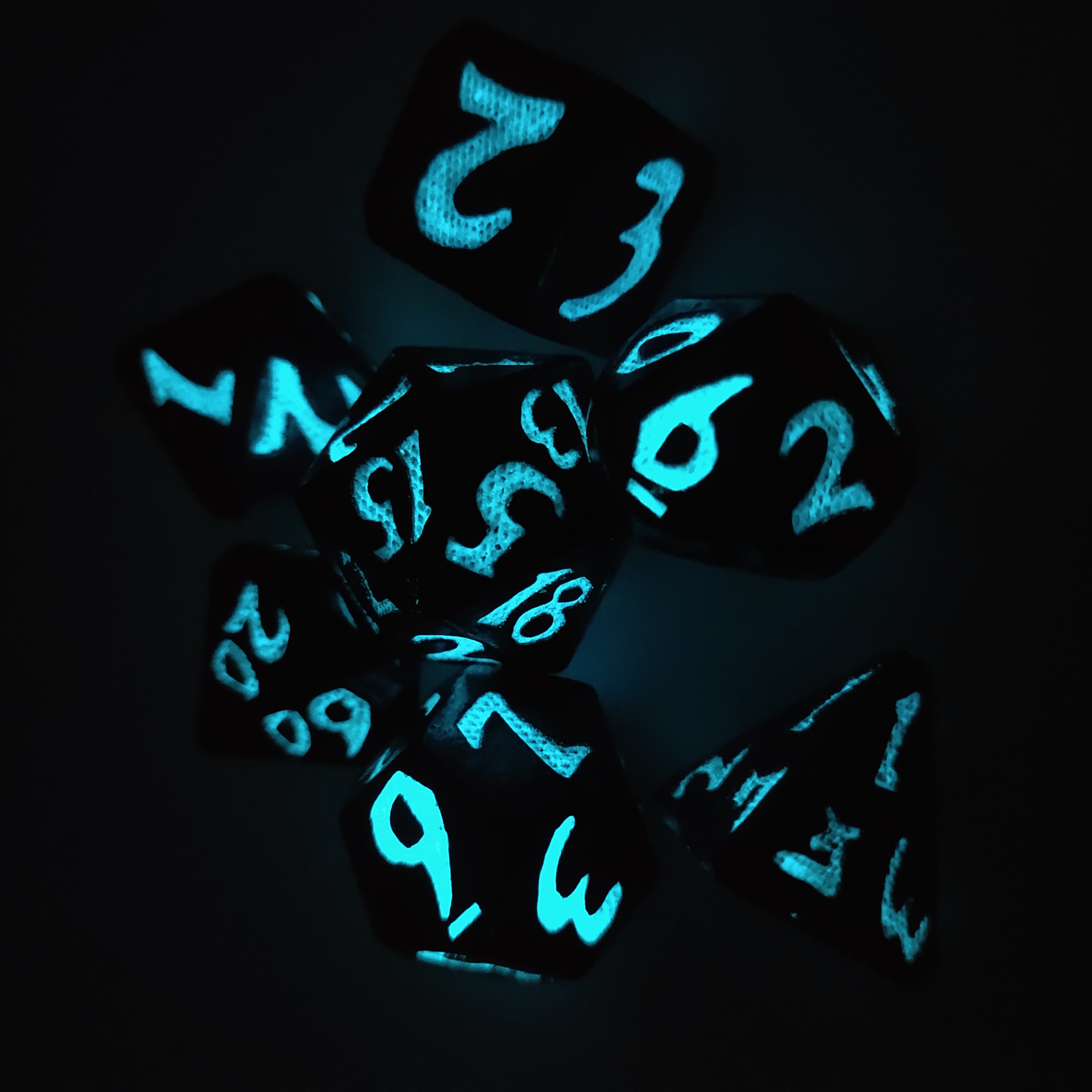Blue Glowing Dice 7 PCS Polyhedral Dice Set for Rpg Dungeons And Dragons Board Game Metal Dice Set