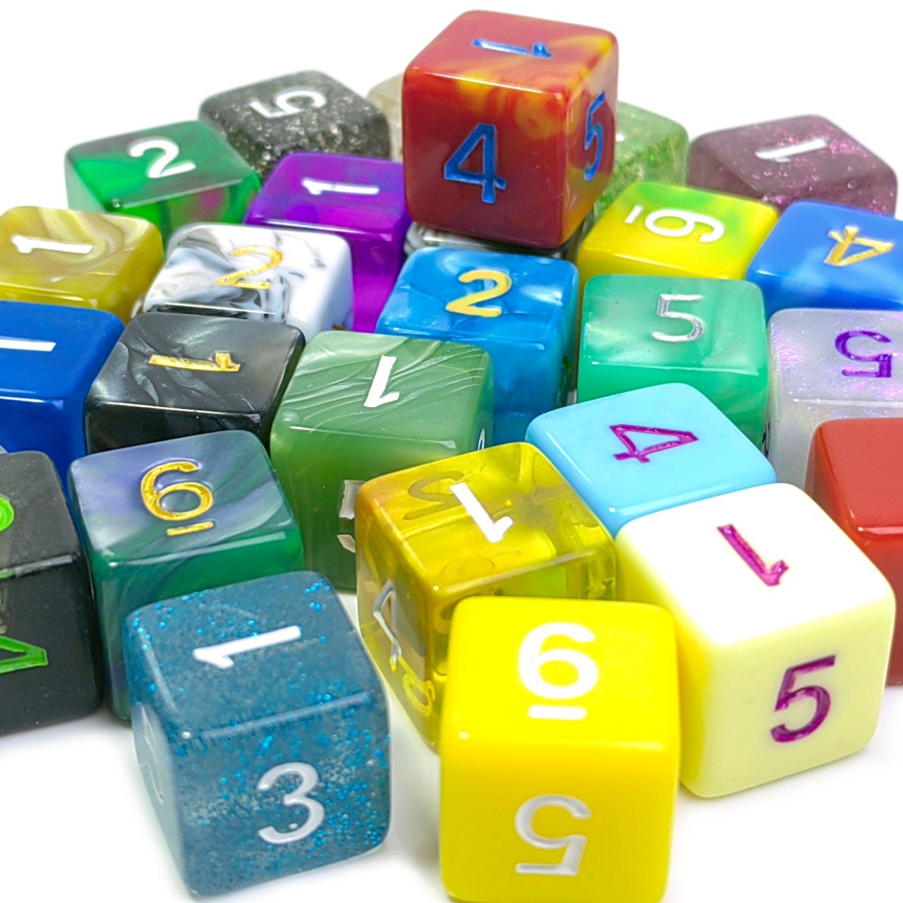 Bulk wholesale D6 Six Sided 16mm Right Angle Dice colored Custom white digital Dice for Game Toys Casino Art Picture Board Game