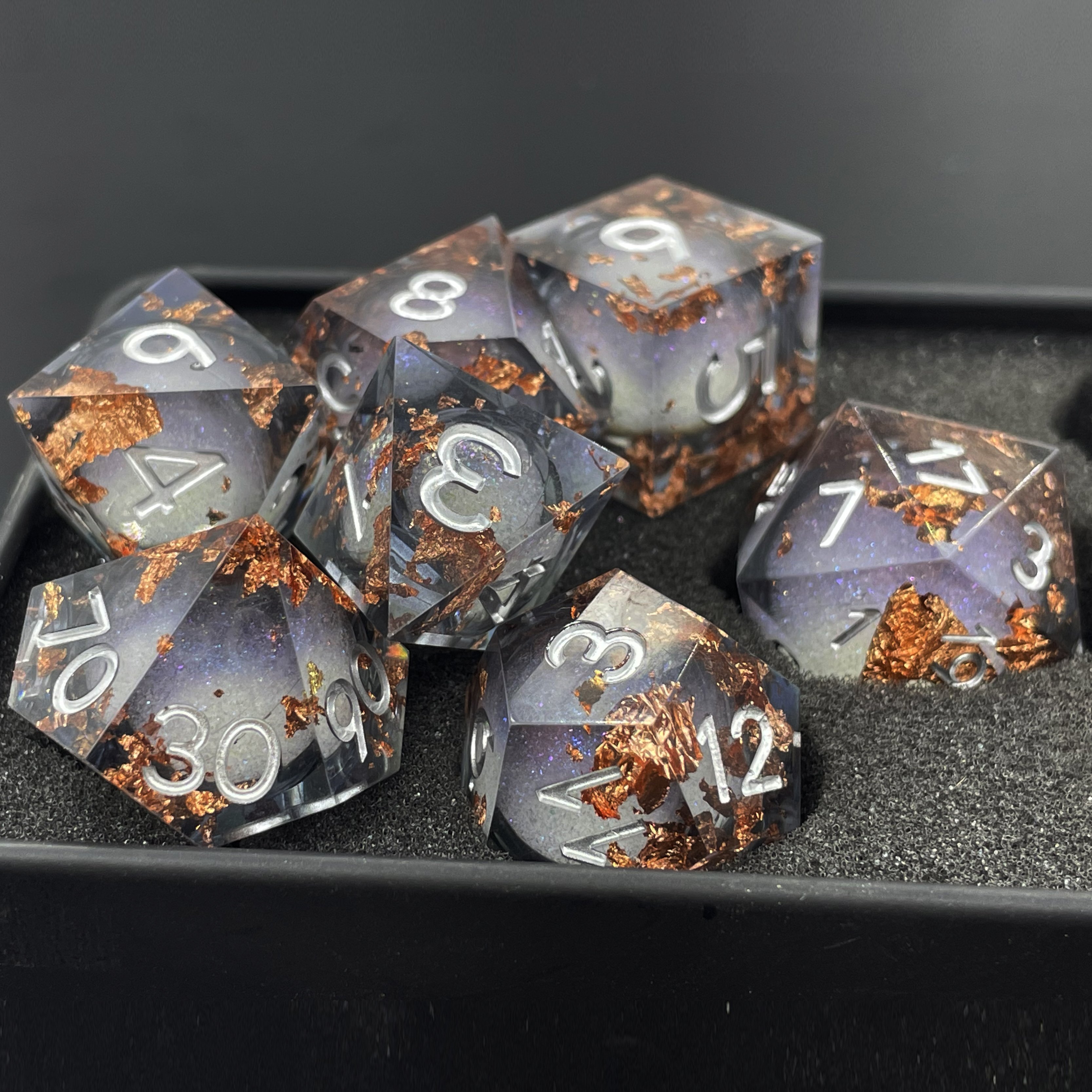 Multi-sided digital sharp-angled resin dice Dungeons & Dragons TPRG board game Board game dice can be customized