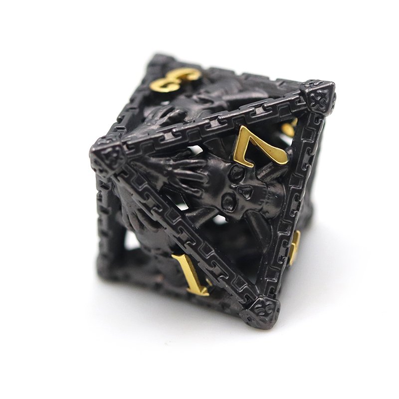 Factory direct sales of black metal 16mm suit dice DND Hollow Skull Head dice can be used for board games