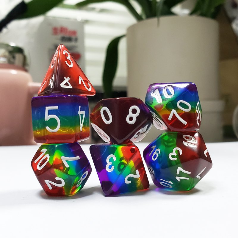 Custom Logo 16mm Dungeons and Dragons Transparent Rainbow DND Plastic Engraved Dice Set