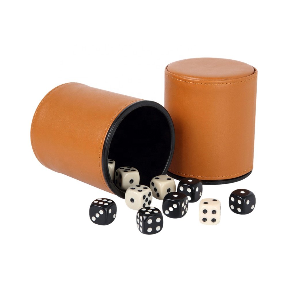 Wholesale custom desktop gambling entertainment Yahtzee game PU leather dice shake cup dice cup
