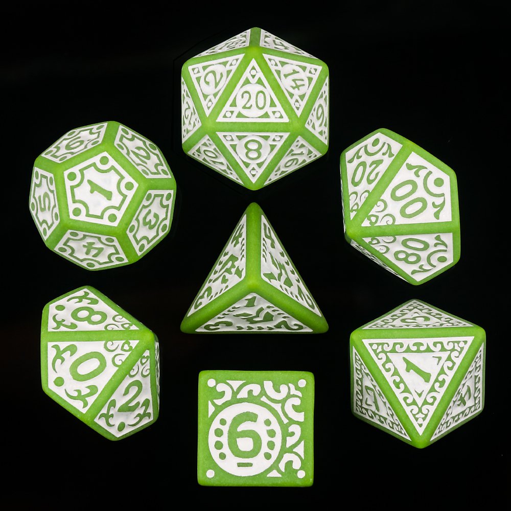 Magic Flame 7 pcs Acrylic Dice Set Hot Selling Opaque Dice Set For Board Entertainment Games