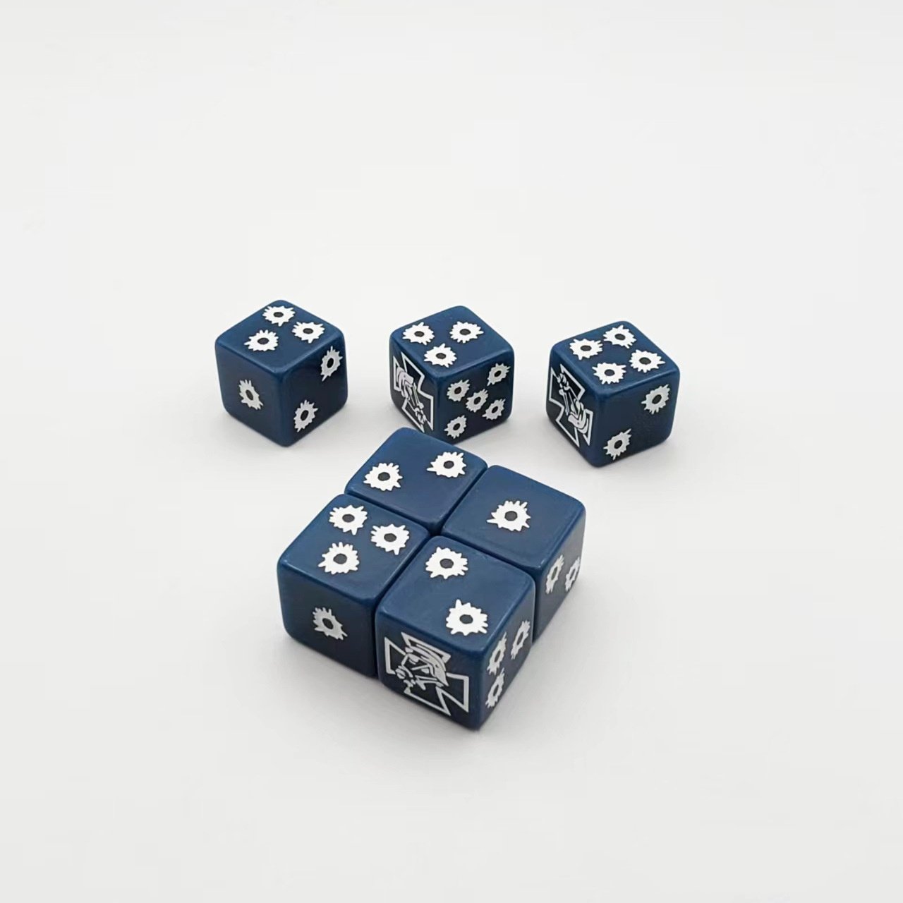 Custom Printed Resin Dice 6 Sides Board DND Game with Plastic D4 D6 D8 D10 D12 D20 Acrylic Story Dice 16mm 30mm 40mm Sizes