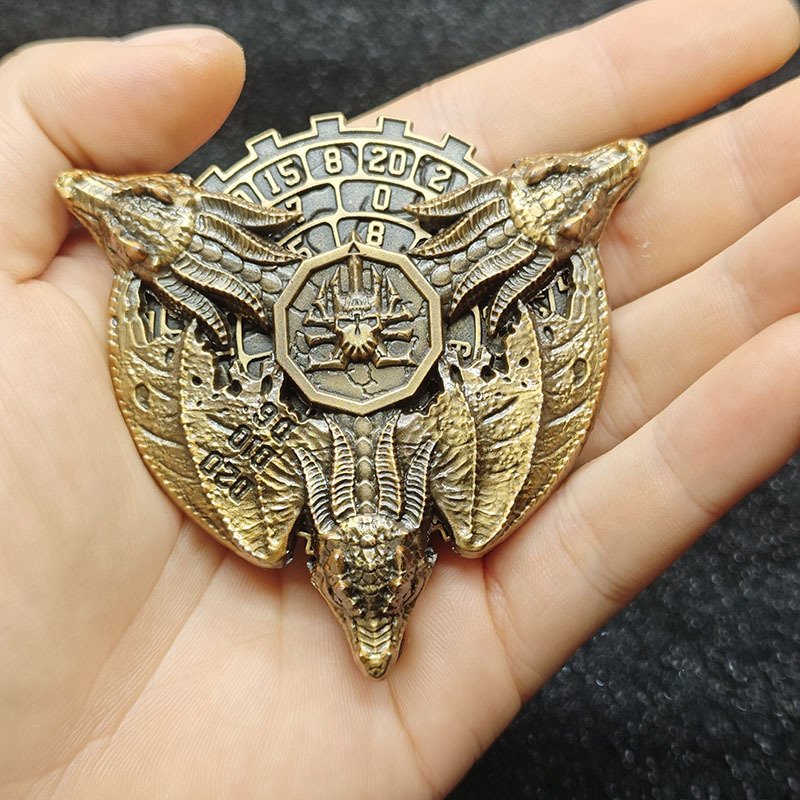 New 7-in-1 Metal Fidget Spinner Dice Decompression Toy Cool Ancient Gold DND Role Playing Dice Spinner Board Game Holiday Gift