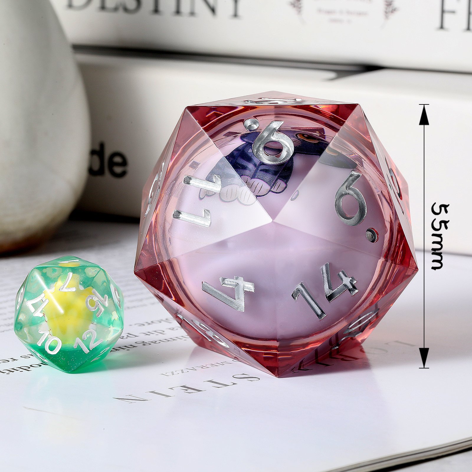 55mm LED D20 Dice Sharp Edge Resin D&D Dice D20 with Cat Dungeons and Dragons DND Dice D20 for Role Playing Game