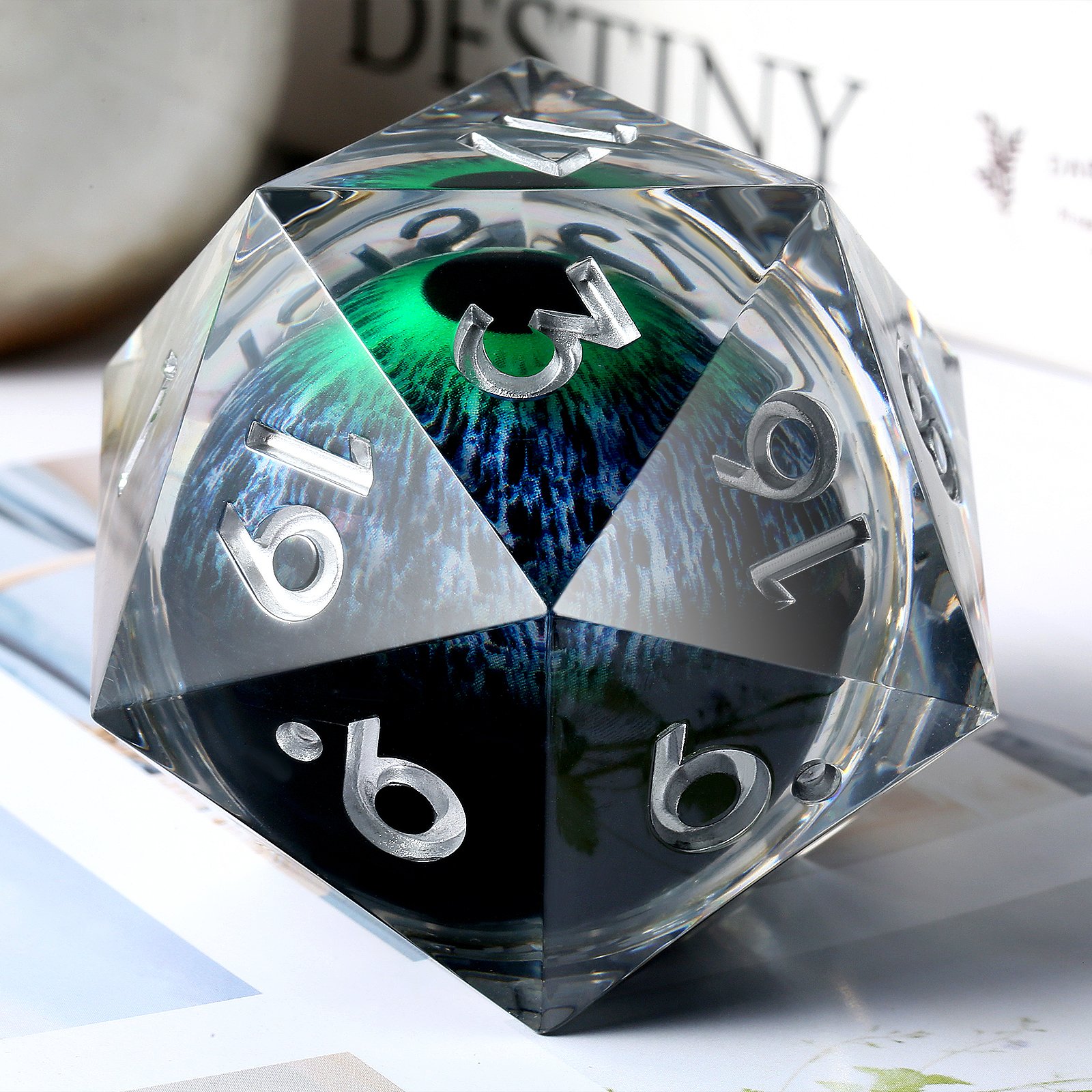 55mm LED D20 Dice Sharp Edge Resin D&D Dice D20 with Cat Dungeons and Dragons DND Dice D20 for Role Playing Game