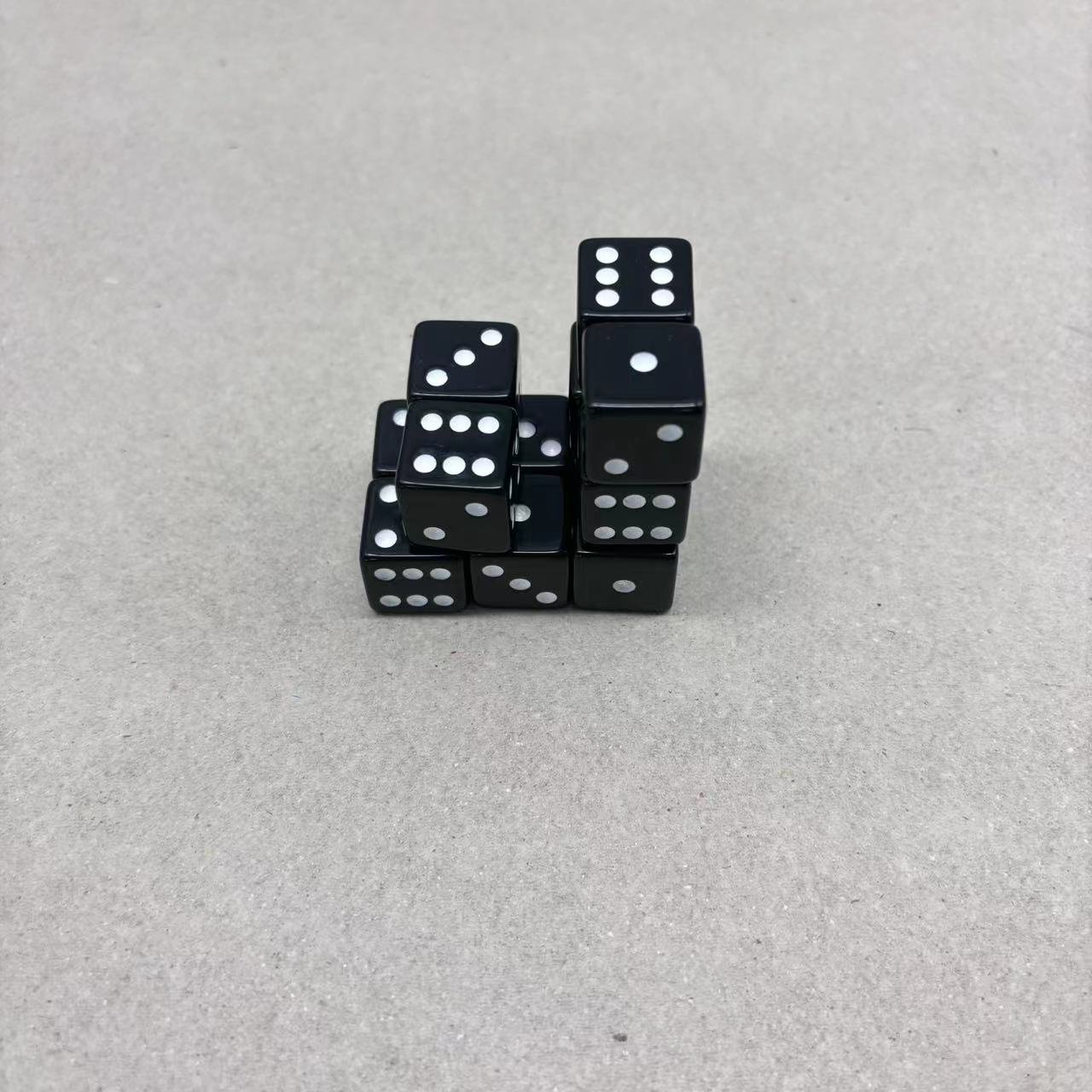 Udixi dnd Bulk Polyhedral custom Dice D4-D20 Random Mixed Styles Resin Dice dungeon and dragon