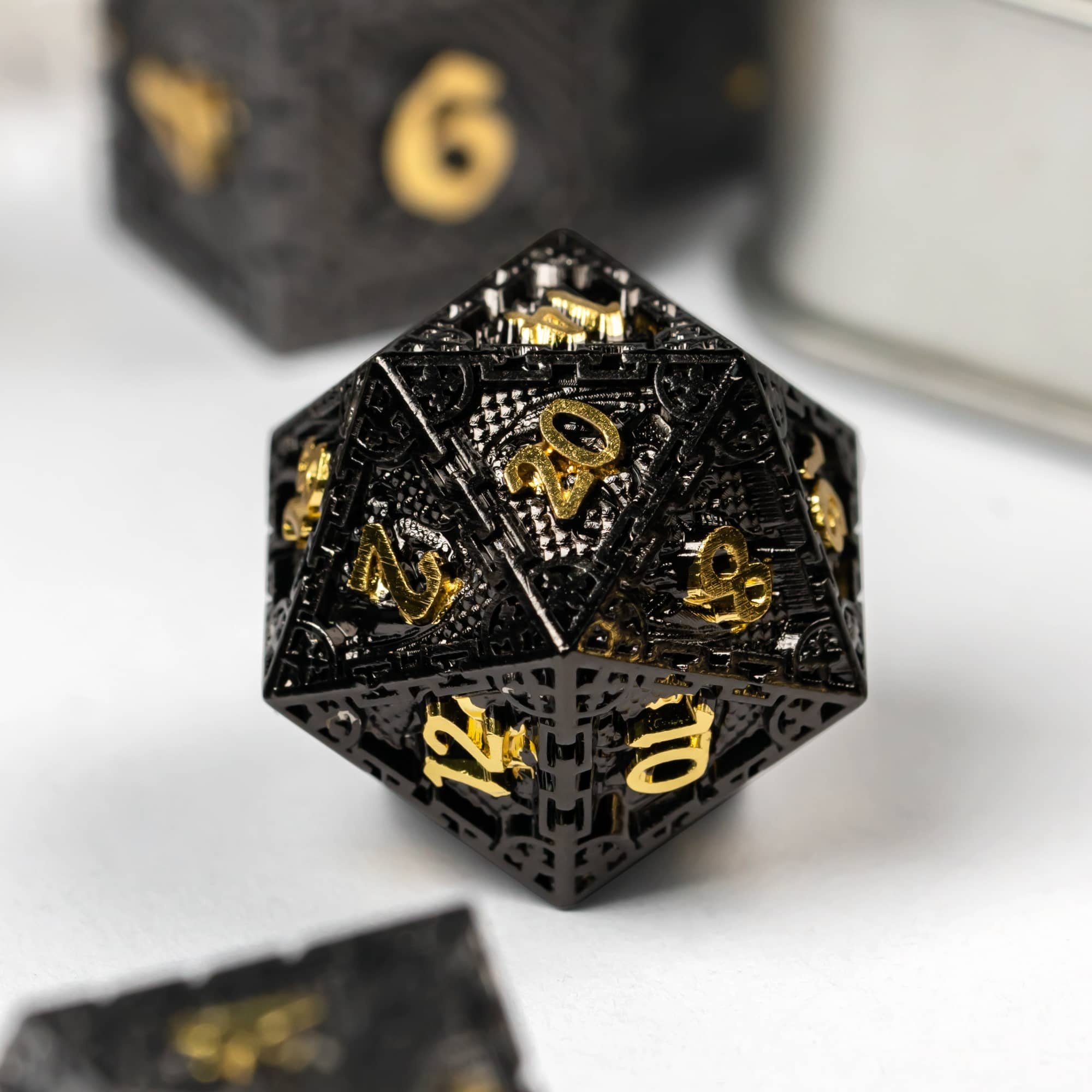 Udixi Polyhedral custom logo rpg dungeons and dragons metal dice game set Black&Gold