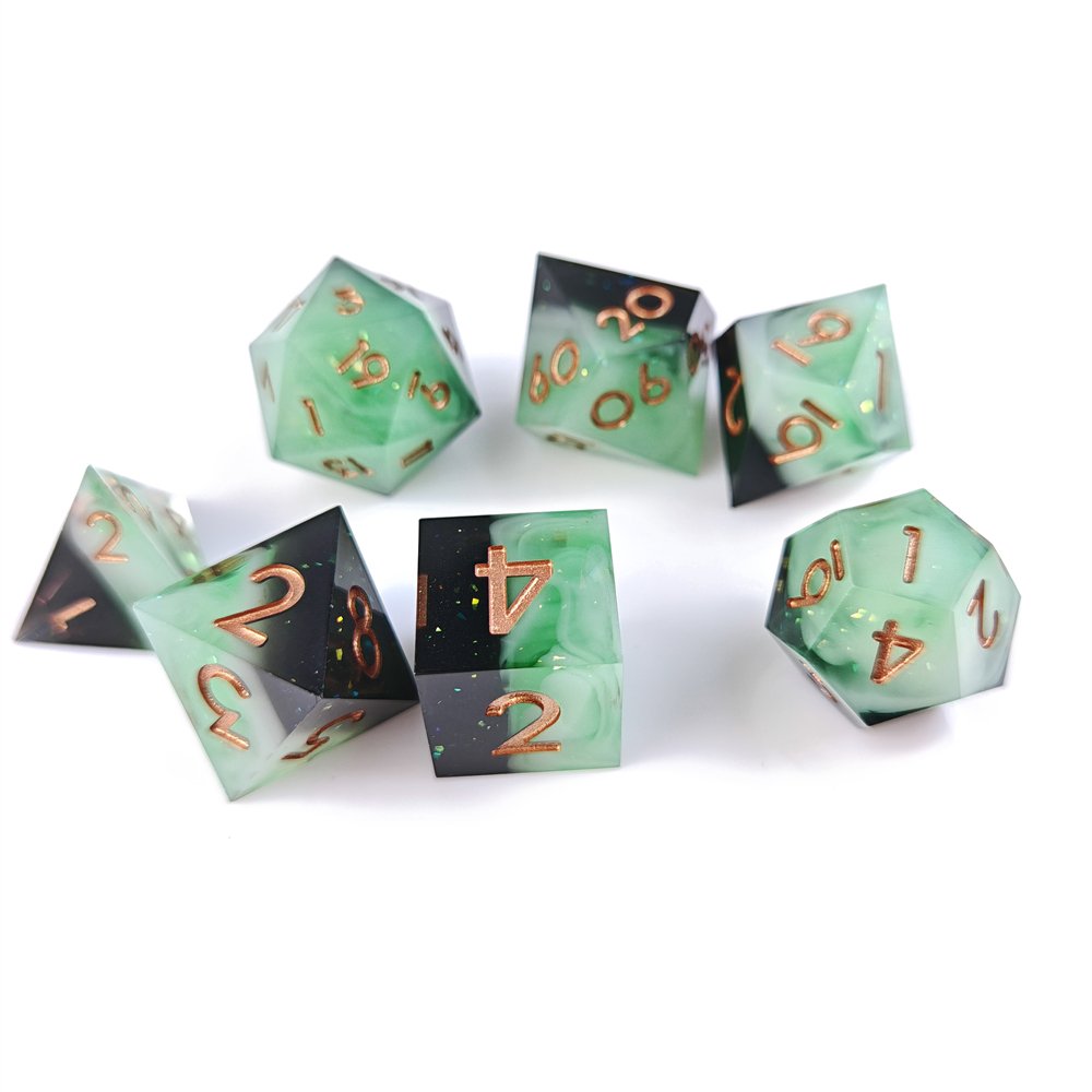 Polyhedral Resin Dice for RPG Dungeons and Dragons 7pcs New Black Green Sharp Edge Dice Set
