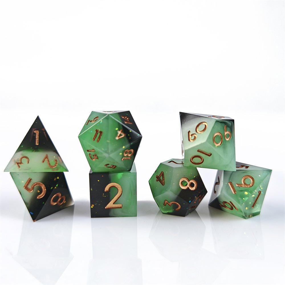 Polyhedral Resin Dice for RPG Dungeons and Dragons 7pcs New Black Green Sharp Edge Dice Set