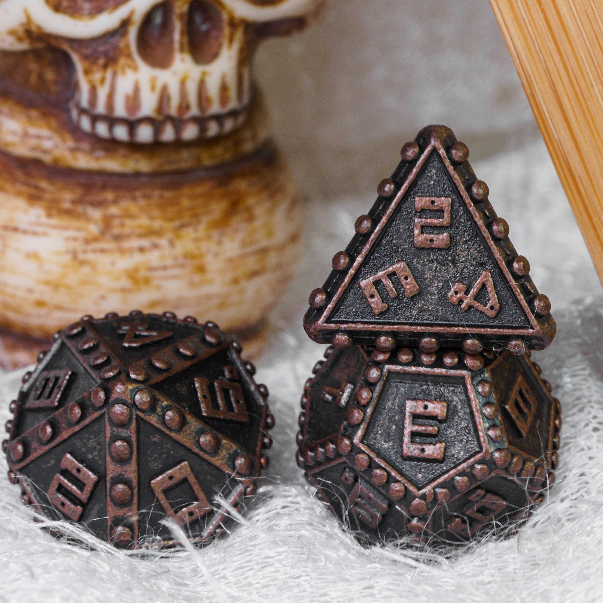 Udixi Metal polyhedron dungeons and dragons rpg dice wholesale custom set Rivet Barrel Plating Dice