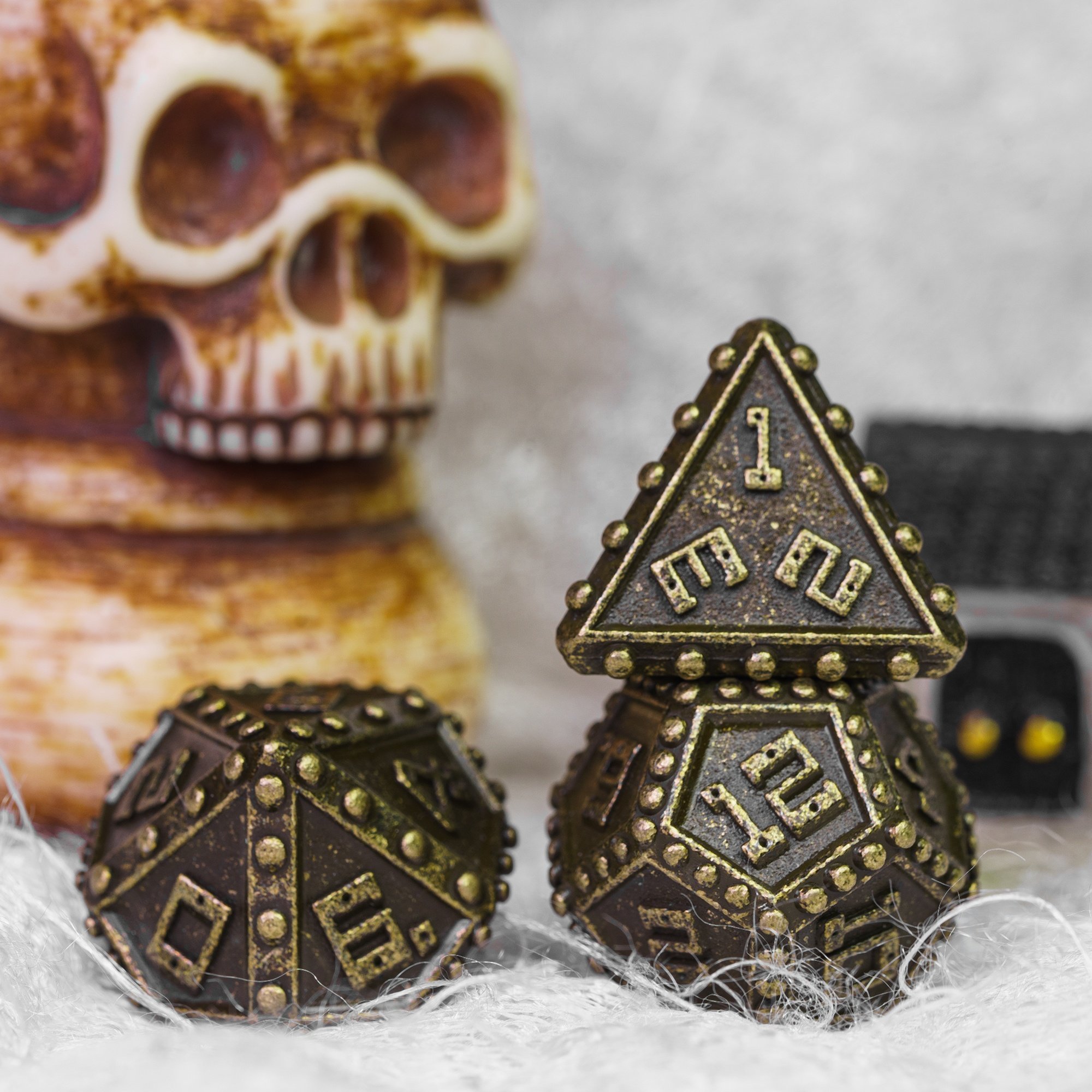 Udixi Metal polyhedron dungeons and dragons rpg dice wholesale custom set Rivet Barrel Plating Dice