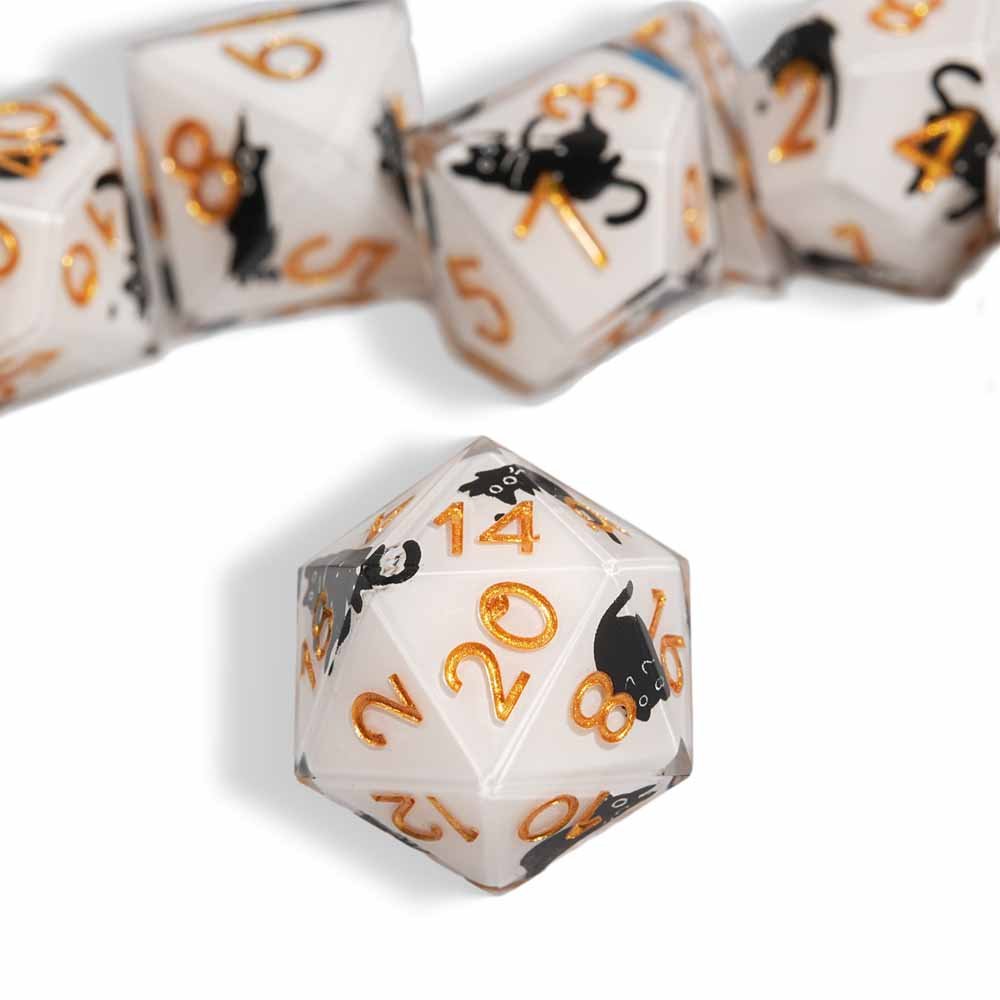 7Pcs Cow Cat Dice Resin Polyhedral Dice For DND Role Games Playing Collection Set