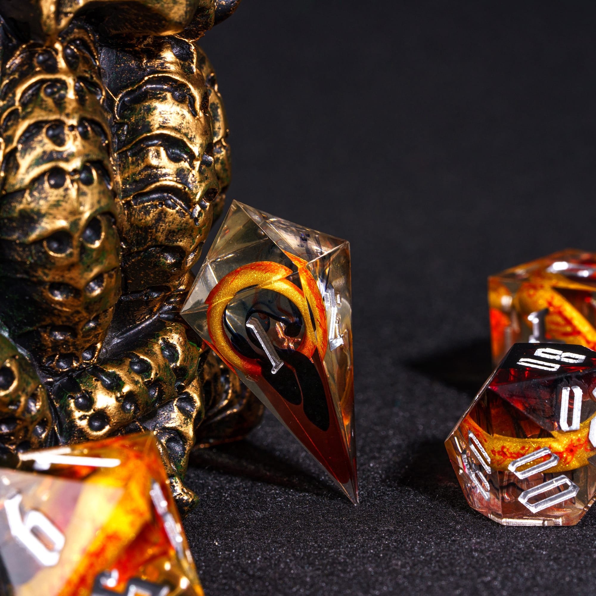 Udixi Polyhedral Custom Logo RPG dungeons and dragons resin sharp edge Amber Ring Dice set