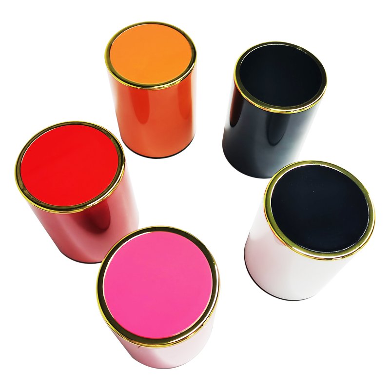 Wholesale Multifunction Colorful Dice Cup Plastic Dice Cup Set for Dice Games Family Party