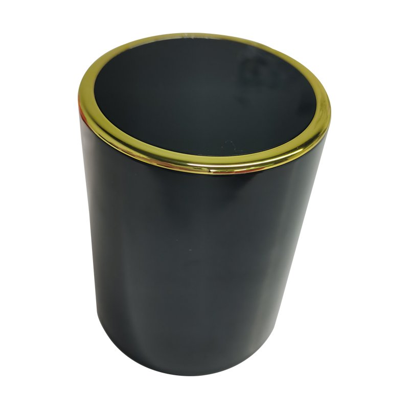 Wholesale Multifunction Colorful Dice Cup Plastic Dice Cup Set for Dice Games Family Party