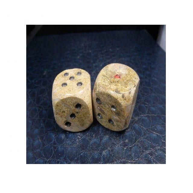 High Quality Fossil Marble Dice Available In Low Cost