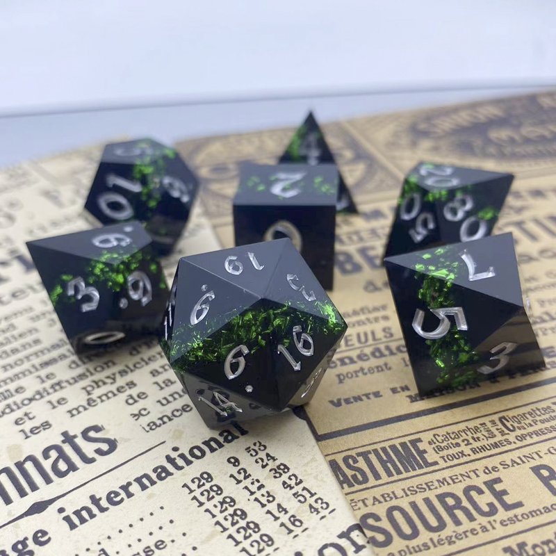 Factory Direct Polyhedral Resin Dices 7 Sharp Edge D&D Dungeons and Dragons TRPG Board Game Table Dice