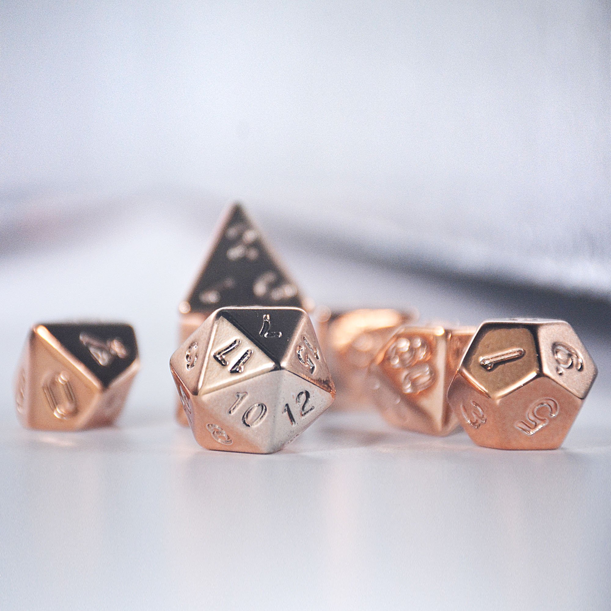 wholesale dice Custom design polyhedral dice set entertainment game dice