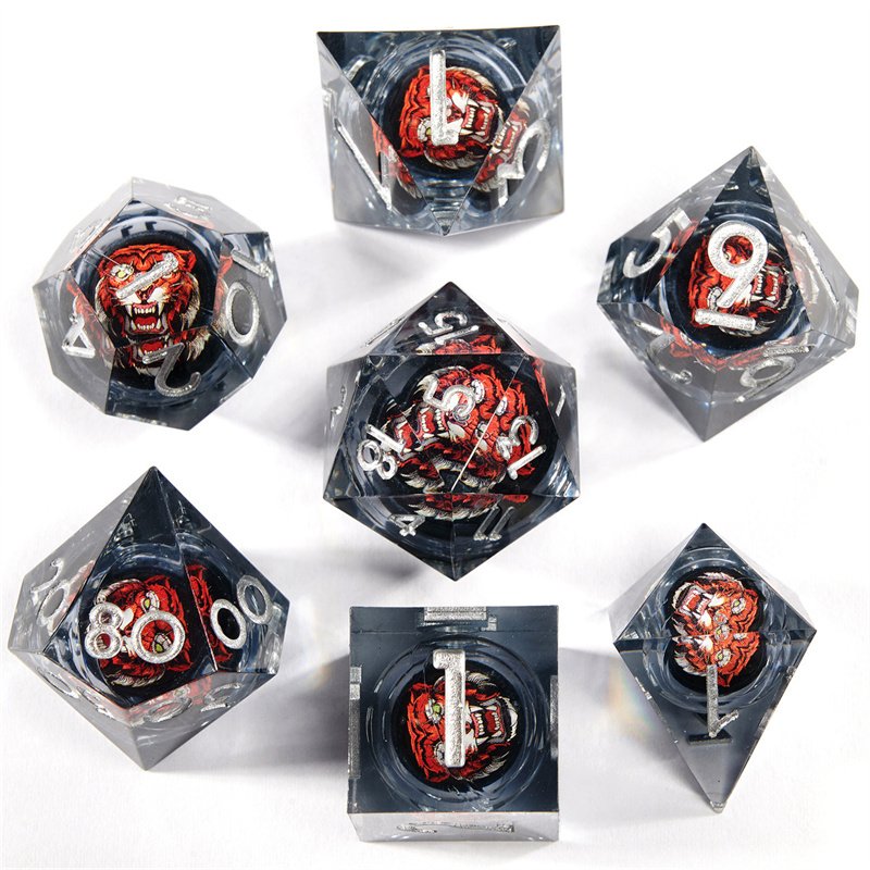 Resin Liquid Core Dragon Ball Dice 7 Dnd Set Dragon and Dungeon Sharp Edge Dice