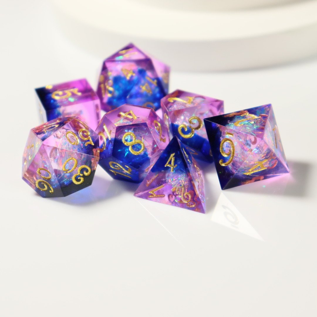 Wholesale Customized High Quality Resin Dice Set Colorful with Numbers for DND Game