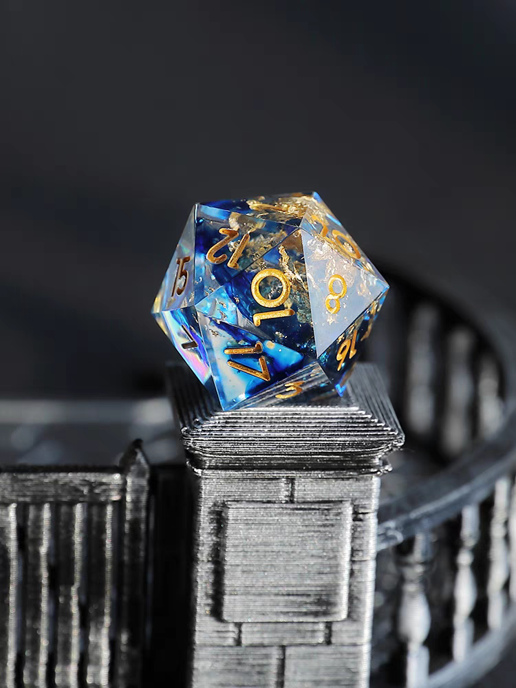 2024 Best selling Edge Sharp Edge Resin Dice Set Custom Polyhedral DND Dice Set Liquid Core dice d&d for RPG