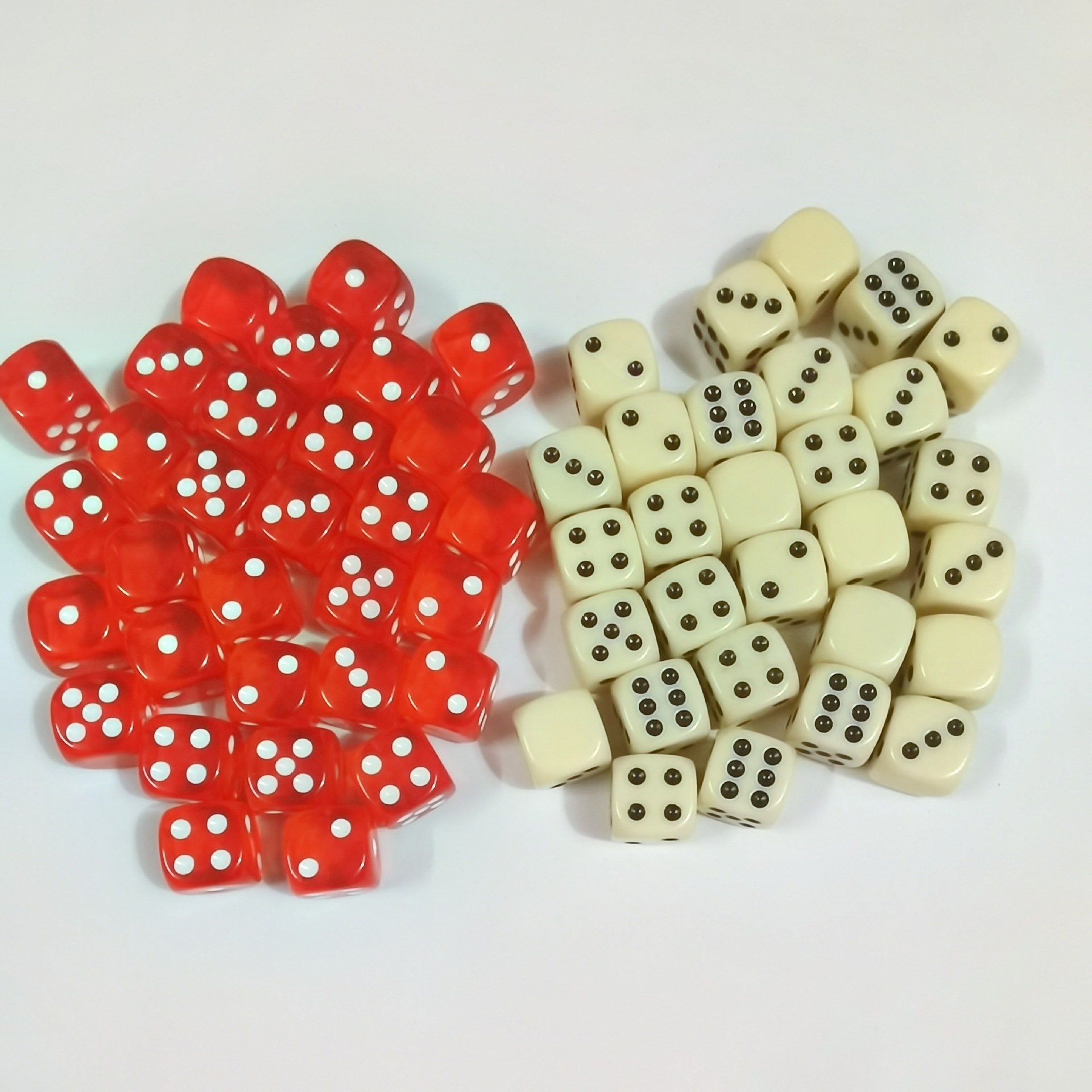 Best Quality 15mm Red Color With White Dots Round Corner Transparent Dice For Friends And Family Game Set