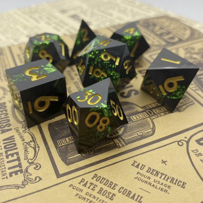 Customizable 7-Piece Polyhedral RPG Dice Set Sharp Edge Resin Material for Dungeons Dragons and Other Board Games DND